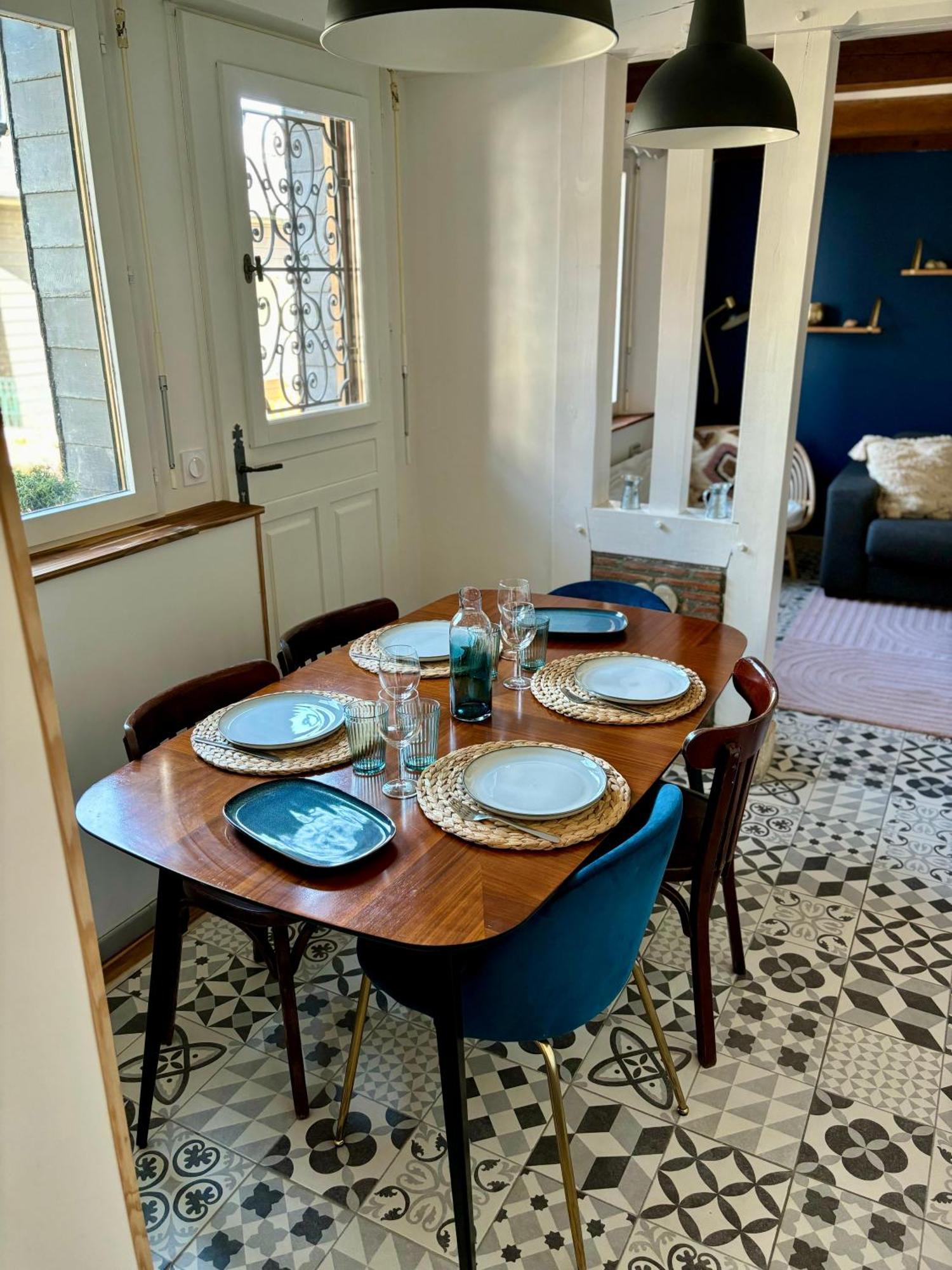 La Petite Ardoise - Maison Au Calme Pour 4 Pers Honfleur Bagian luar foto